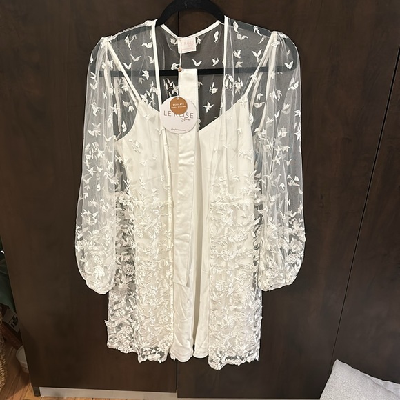 Le Rose Stories Maya Lace Bridal Robe and Slip - size S/M NWT - Picture 4 of 4